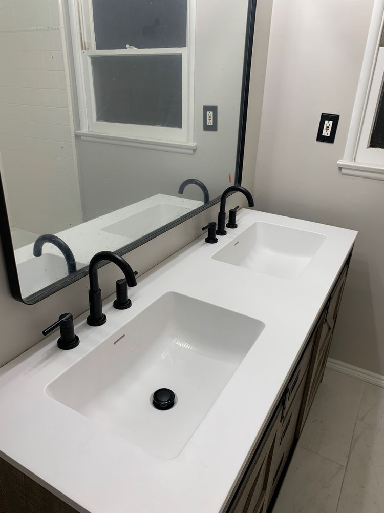 Slide of Lucky Clover LA Home Repair and Renovations