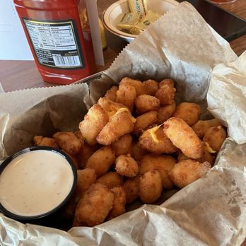 Baileys Harbor Cornerstone Pub & Restaurant - Cheese curds - New American Near Me - Baileys Harbor, Wisconsin Baileys Harbor Cornerstone Pub & Restaurant - Cheese curds - New American Near Me - Baileys Harbor, Wisconsin