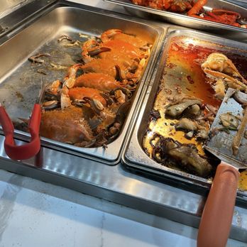 D1 Seafood Buffet - Crab and flounder - Seafood Near Me - Germantown, Maryland