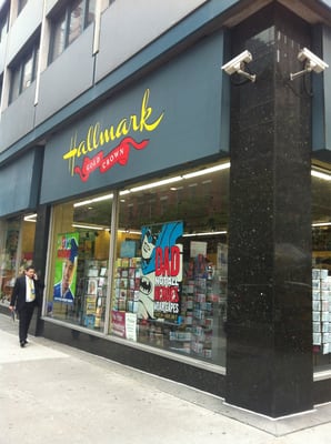 Amreen's Hallmark Shop by null