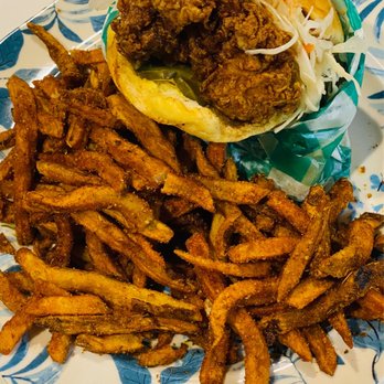 Frank's Burgers - Fried Chicken Sandwich Cajun French Fries - Burgers Near Me - Wheaton, Maryland Frank's Burgers - Fried Chicken Sandwich Cajun French Fries - Burgers Near Me - Wheaton, Maryland