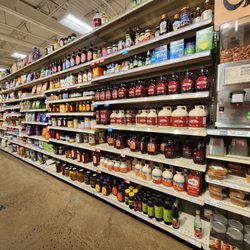 MOM’s Organic Market - Organic maple syrups and honey