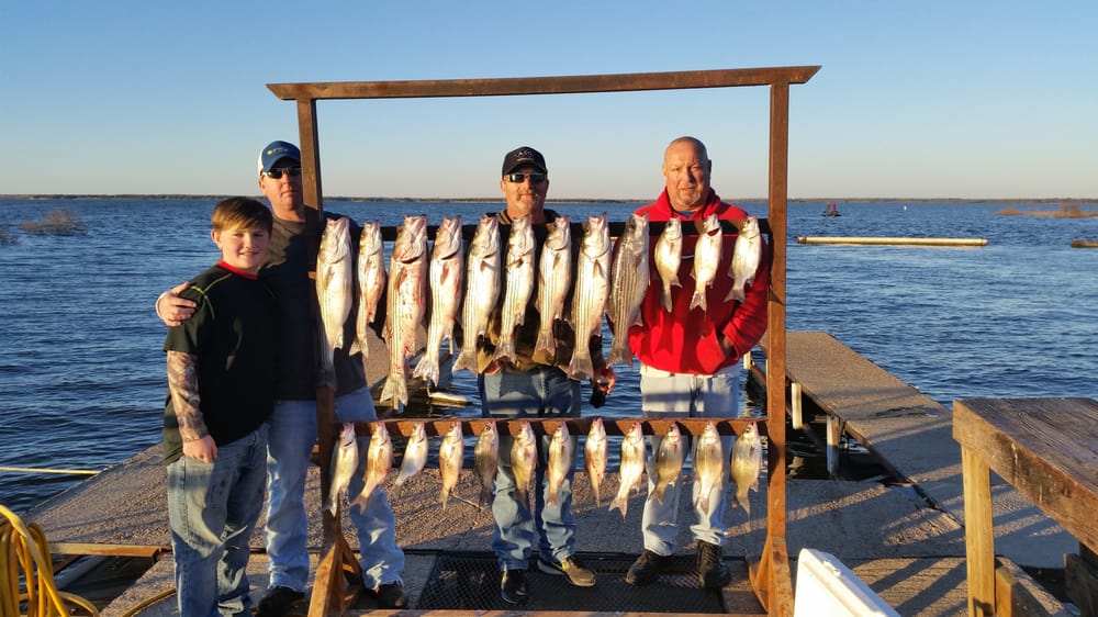 Big Bite Striper Guide Service Logo