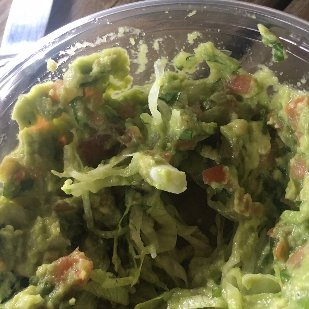 Shredded lettuce in the guacamole?!??? Shredded lettuce in the guacamole?!???