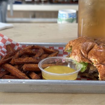 Honolulu Burger Company - Kaimuki - Burger e/sweet potato fries (I couldn't wait!!) - Burgers Near Me - Honolulu, Hawaii Honolulu Burger Company - Kaimuki - Burger e/sweet potato fries (I couldn't wait!!) - Burgers Near Me - Honolulu, Hawaii