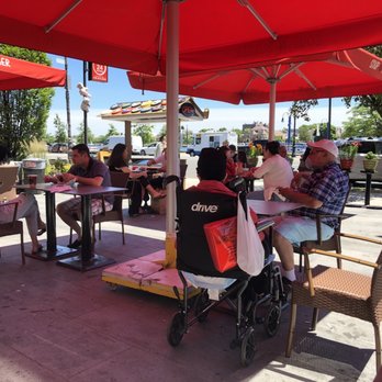 Soup N Burger - Outside seating - Soup Near Me - Brooklyn, New York