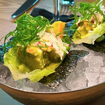 Alobar Downtown - Chilled Lobster - fermented jalapeno, lime, avocado, nori - Bars Near Me - Toronto, Ontario