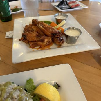 Dini's By The Sea - Sweet Chili Buffalo Chicken Wings - Seafood Near Me - Carlsbad, California