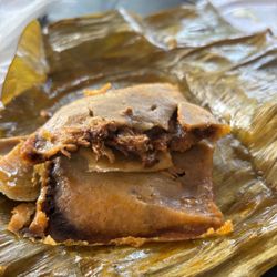 Cholula - Chicken Tamales Mole Sauce