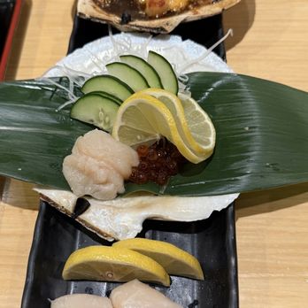 Sushi Shunka - Live Scallop - Sushi Bars Near Me - Costa Mesa, California