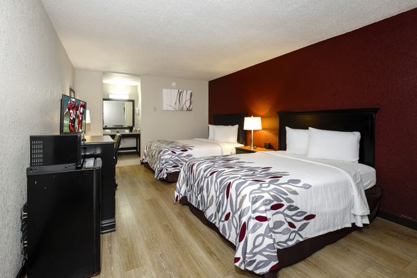 RED ROOF INN HOT SPRINGS - Updated January 2025 - 78 Photos & 31