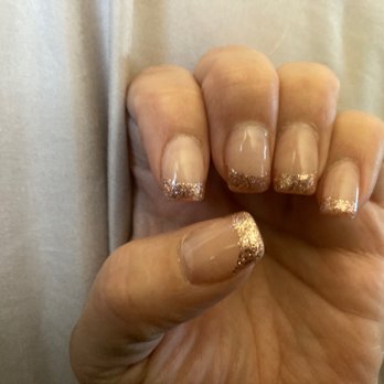 DaVi Nails - Left hand looks the same as my right, after 2-Weeks done elsewhere. - Nail Salons Near Me - Marysville, California DaVi Nails - Left hand looks the same as my right, after 2-Weeks done elsewhere. - Nail Salons Near Me - Marysville, California