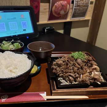 焼肉dining・京や>