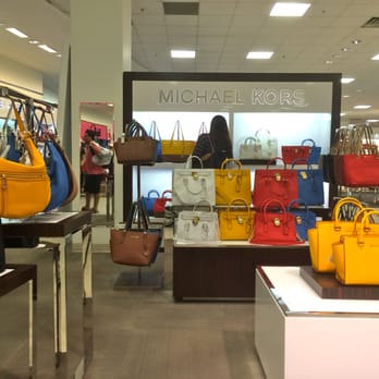 Macy's - Department Stores Near Me - Orlando, Florida