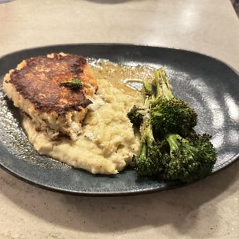 Tommy Bahama - Seafood Near Me - Plano, Texas Tommy Bahama - Seafood Near Me - Plano, Texas
