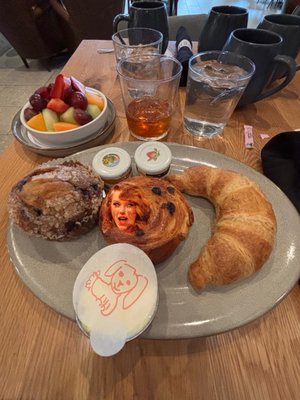 LUCIE drink + dine by null