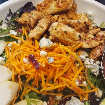 Annie's Paramount Steak House - Pear chicken salad. - Steakhouses Near Me - Washington, DC, District of Columbia Annie's Paramount Steak House - Pear chicken salad. - Steakhouses Near Me - Washington, DC, District of Columbia