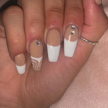 Cutee Nails - Nails by sunny - Nail Salons Near Me - Encinitas, California