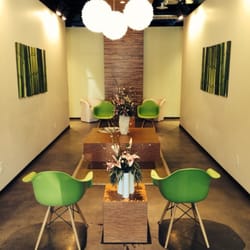 Bloom Salon Studios - Entryway. Your professional  is down one of 4 hallways, with studio numbers posted clearly.
