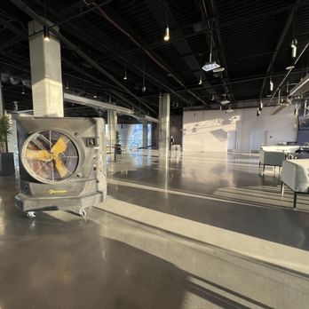 Atomic Golf - Sports Bars Near Me - Las Vegas, Nevada