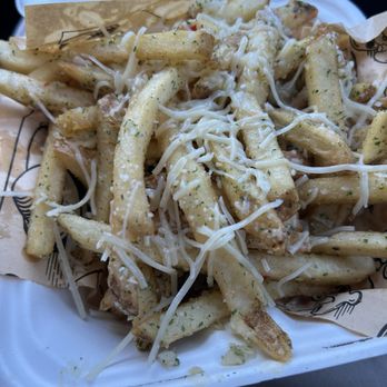 Elite Experience: The Melt - Garlic Parmesan Fries - Yelp Events Near Me - Brea, California