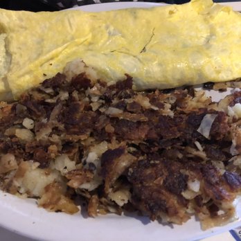 Crazy Otto's Diner - Avocado Omelet with Crispy Hashbrowns - Diners Near Me - Lancaster, California