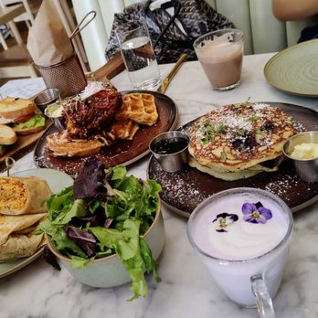 Café Fig - Cafes Near Me - Los Angeles, California