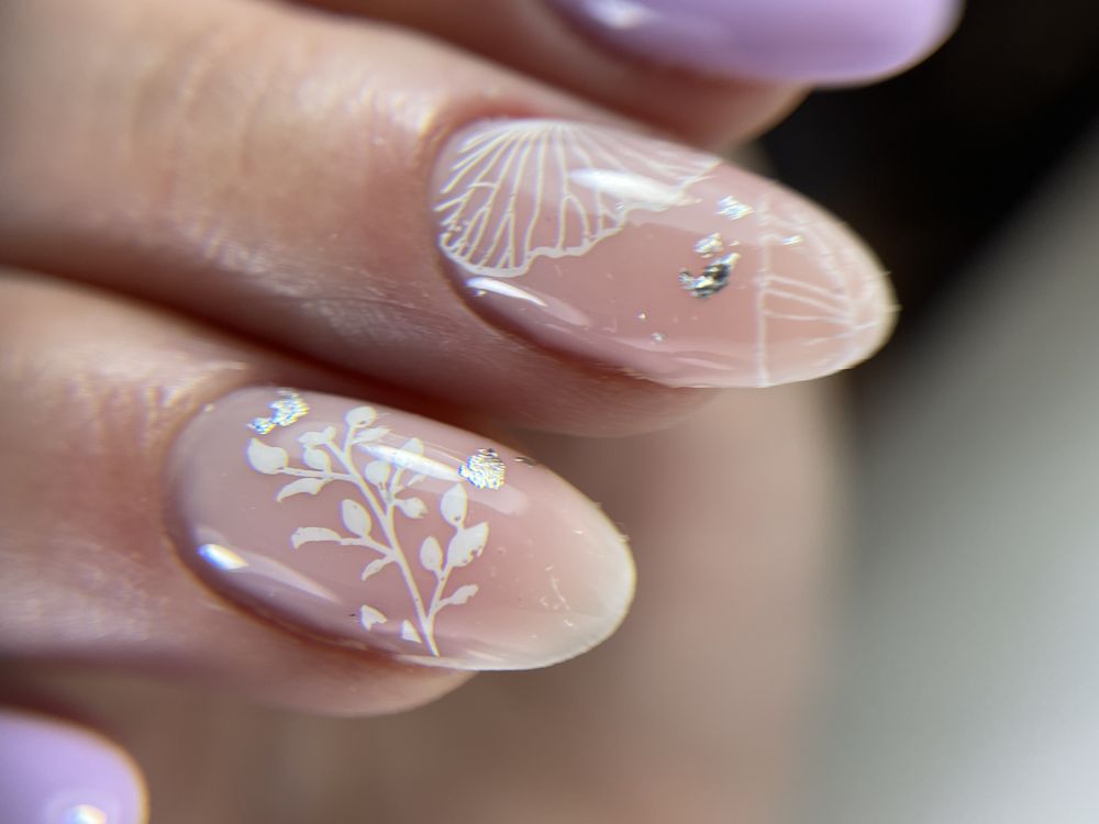 Alena Nails Logo