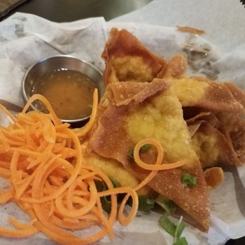 Sisters Thai - Fried wonton - Thai Near Me - Fairfax, Virginia