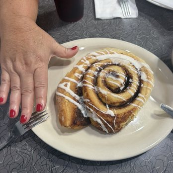 Egg City - Cinnamon Roll - Diners Near Me - Haines City, Florida Egg City - Cinnamon Roll - Diners Near Me - Haines City, Florida