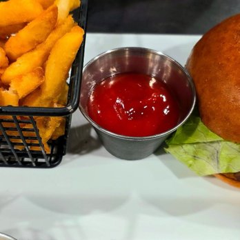 The Five Forty Grille - Breakfast & Brunch Near Me - Pulaski, Virginia The Five Forty Grille - Breakfast & Brunch Near Me - Pulaski, Virginia