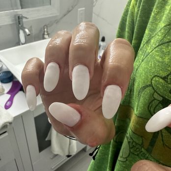 Happy Nails and Tanning - Crooked, poorly painted, and all white "tips"? - Nail Salons Near Me - Ormond Beach, Florida