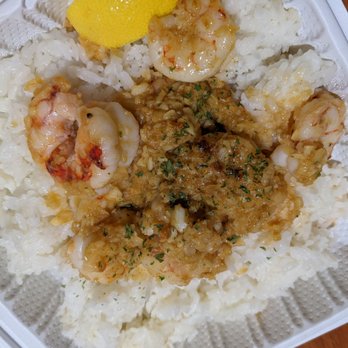 EbiNomi - The shrimp was so garlicky and tasty. However, the portion was too small for the price. We only had ten small bites for the whole piece. - Asian Fusion Near Me - Honolulu, Hawaii