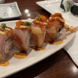 Golden Hana Roll