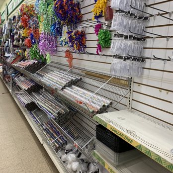 Dollar Tree - Discount Store Near Me - Miramar, Florida