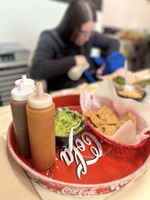 EL TRAGON TAQUERIA by null