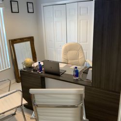 Amoedo's ALF - Office