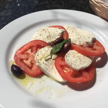 Rosinella - Caprese salad - Italian Near Me - Miami Beach, Florida