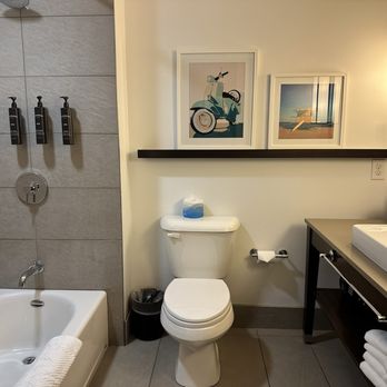 Sun Coast Park - Hotels Near Me - Anaheim, California
