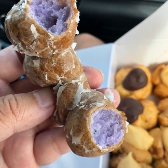 Liliha Bakery - Poi mochi doughnut - Bakeries Near Me - Honolulu, Hawaii
