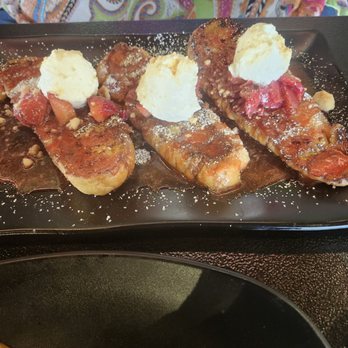 Seven Nineteen Restaurant - Strawberry and cream French toast - Seafood Near Me - Los Angeles, California Seven Nineteen Restaurant - Strawberry and cream French toast - Seafood Near Me - Los Angeles, California