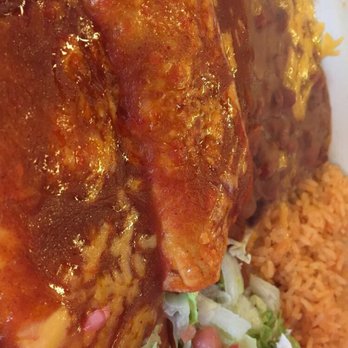 Sarita's Mexican Restaurant - Looks good right?? No.. enchiladas were kinda small and the meat (shredded chicken and beef) was not cooked well. I still saw pink in it. - Mexican Near Me - Seaside, California Sarita's Mexican Restaurant - Looks good right?? No.. enchiladas were kinda small and the meat (shredded chicken and beef) was not cooked well. I still saw pink in it. - Mexican Near Me - Seaside, California