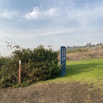 Alta Vicente Reserve - Alta Vicente Reserve - Hiking Near Me - Rancho Palos Verdes, California