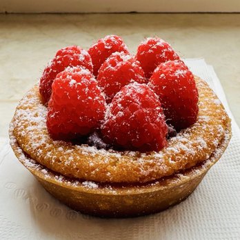La Gourmandine - Tarte aux Framboises - Bakeries Near Me - Pittsburgh, Pennsylvania