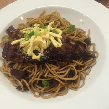 Da Kitchen Maui - Kalbi Noodles ! Yummy - Hawaiian Near Me - Kihei, Hawaii Da Kitchen Maui - Kalbi Noodles ! Yummy - Hawaiian Near Me - Kihei, Hawaii