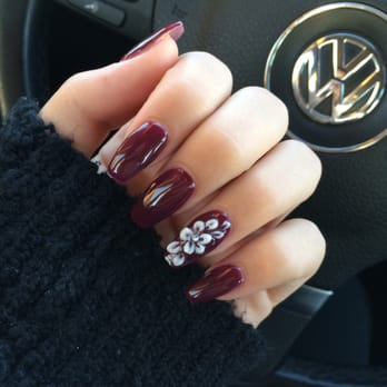 Helen's Nails - Pictures do not do these nails justice - Nail Salons Near Me - Lemon Grove, California