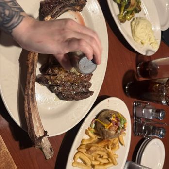 Black Angus Steakhouse - Steakhouses Near Me - Puyallup, Washington Black Angus Steakhouse - Steakhouses Near Me - Puyallup, Washington