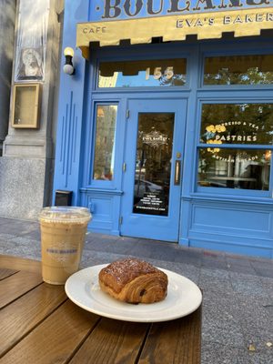Eva's Bakery by null
