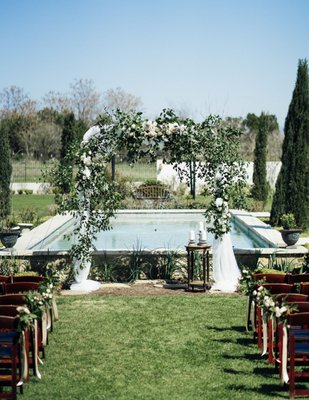 All inclusive wedding packages opinion! - Extraordinary. Elegant. Events. Our gorgeous ballroom with amazing chandeliers and grand staircase, lovely grounds, and our award winning onsite catering and other services provide the perfect setting for your wedding. On the edge of the Texas Hill Country in Kyle Texas we are just minutes from downtown Austin and 1 mile off the I-35, it is lovely, quiet and convenient. We look forward to serving you! Give us a call to come for a visit.