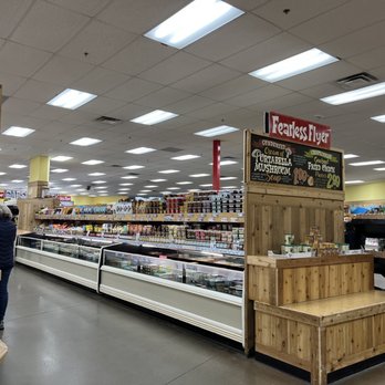 Trader Joe's - 11-27-22 130 pm Sunday - Grocery Near Me - Carson City, Nevada Trader Joe's - 11-27-22 130 pm Sunday - Grocery Near Me - Carson City, Nevada